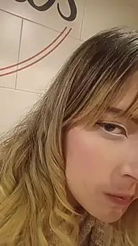 jenny Dream  online show from April 30, 2026, 4:52 am
