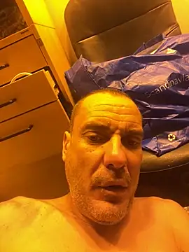 Snapshot of IngaStockholmExtrem chatting on April 4, 2026, 7:48 am IngaStockholmExtrem online show from April 4, 2026, 7:48 am