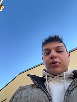 Snapshot of principedimilano chatting on April 3, 2026, 6:42 am principedimilano online show from April 3, 2026, 6:42 am