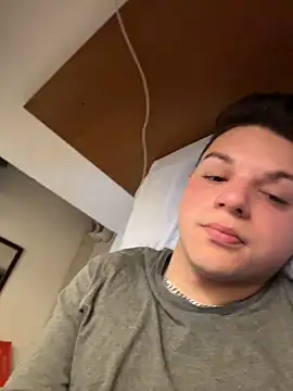 Snapshot of principedimilano chatting on April 4, 2026, 9:05 am principedimilano online show from April 4, 2026, 9:05 am