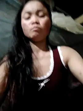 Tieuvy122 online show from May 14, 2026, 1:41 pm