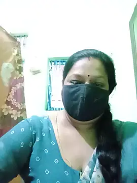PINKI 024 online show from May 19, 2026, 6:20 am