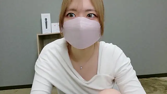 Snapshot of YUA_0425 chatting on June 21, 2026, 1:28 pm YUA 0425 online show from June 21, 2026, 1:28 pm
