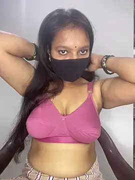 Monika 6999 online show from May 2, 2026, 6:18 am