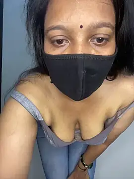 Monika 6999 online show from May 22, 2026, 7:56 pm
