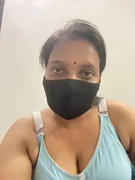 Monika 6999 online show from April 25, 2026, 3:53 pm