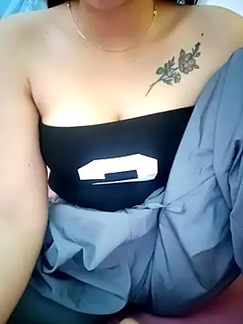 Snapshot of Samsam_1 chatting on April 16, 2026, 2:34 am Samsam 1 online show from April 16, 2026, 2:34 am