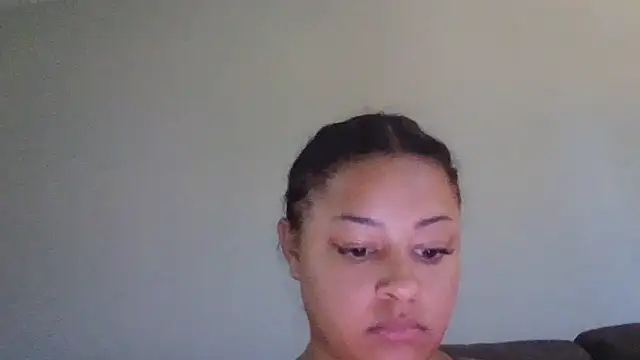 Snapshot of madzbailey chatting on July 7, 2026, 8:01 pm madzbailey online show from July 7, 2026, 8:01 pm