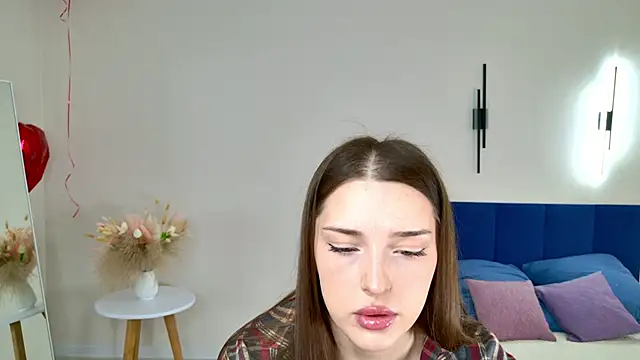 Snapshot of Eva_Saylor chatting on April 13, 2026, 11:03 am Eva Saylor online show from April 13, 2026, 11:03 am