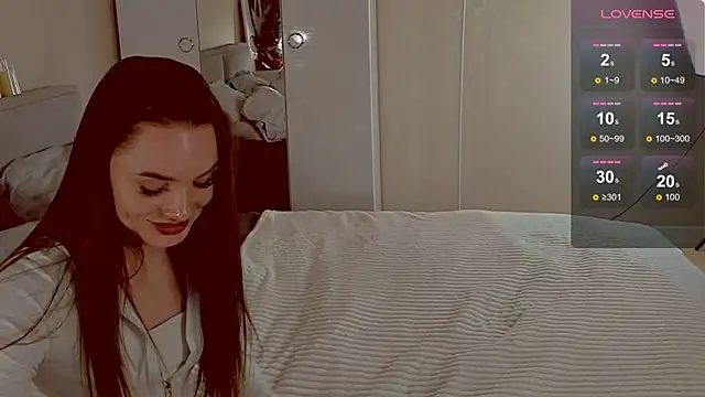 Aphrodite Portman online show from May 5, 2026, 2:03 am