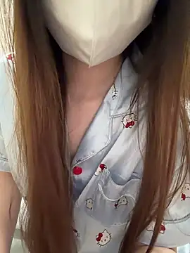 Snapshot of Ss-weiwei chatting on June 14, 2026, 1:34 pm Ss-weiwei online show from June 14, 2026, 1:34 pm