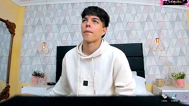 DamiaanXx online show from April 11, 2026, 12:53 pm