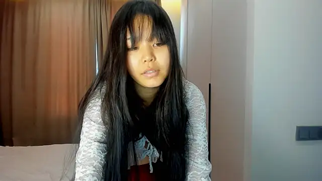 Snapshot of sayanim0 chatting on June 1, 2026, 4:24 am sayanim0 online show from June 1, 2026, 4:24 am