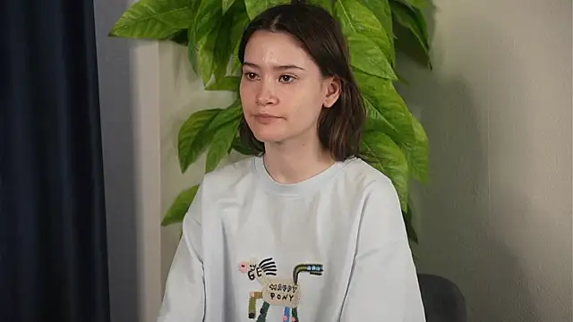 ChereFarkus online show from April 4, 2026, 10:22 am