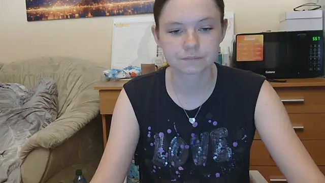 Snapshot of JessicaHolland1 chatting on June 26, 2026, 5:41 pm JessicaHolland1 online show from June 26, 2026, 5:41 pm