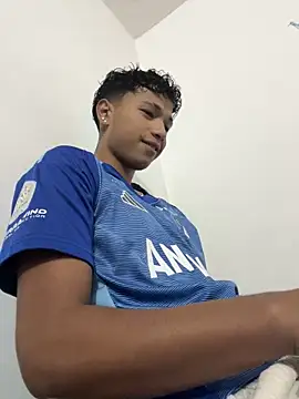 Snapshot of ETTE_MOON chatting on April 6, 2026, 4:57 am ETTE MOON online show from April 6, 2026, 4:57 am