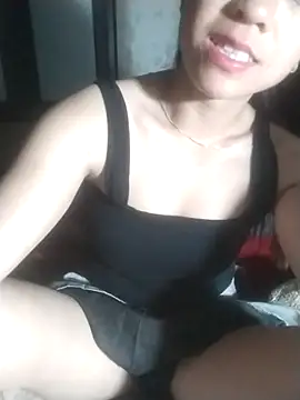 Snapshot of Zara_Lina chatting on April 3, 2026, 10:38 pm Zara Lina online show from April 3, 2026, 10:38 pm