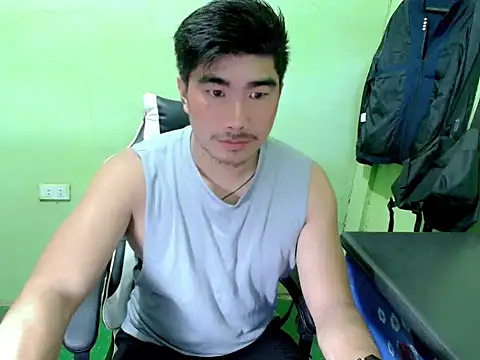 Snapshot of Hunkfireman chatting on May 16, 2026, 1:04 am Hunkfireman online show from May 16, 2026, 1:04 am