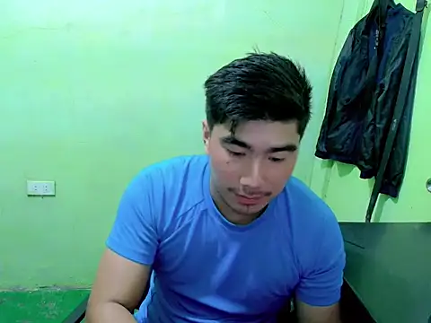 Snapshot of Hunkfireman chatting on May 3, 2026, 11:30 pm Hunkfireman online show from May 3, 2026, 11:30 pm