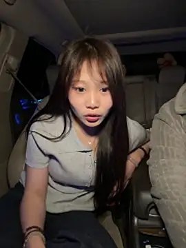 Snapshot of L7D8521 chatting on April 18, 2026, 11:56 am L7D8521 online show from April 18, 2026, 11:56 am