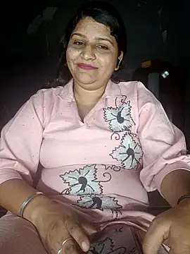 Riyashrma001 online show from April 27, 2026, 4:05 pm