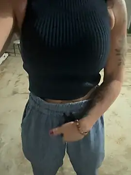 depildeluxo online show from July 29, 2026, 9:47 pm