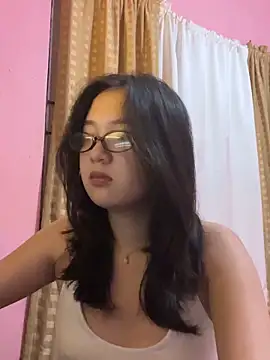 Snapshot of onlykays_ chatting on April 24, 2026, 1:57 pm onlykays online show from April 24, 2026, 1:57 pm