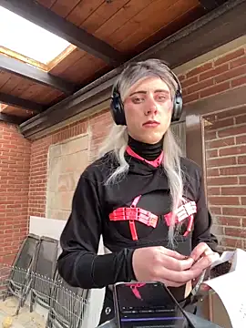 michelle310 online show from April 4, 2026, 12:56 pm