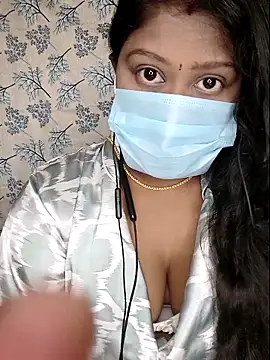 Romantic Woman online show from April 16, 2026, 6:30 pm