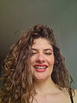 Snapshot of CelineBoyer_ chatting on April 22, 2026, 7:09 pm CelineBoyer online show from April 22, 2026, 7:09 pm