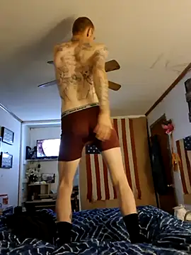 travisrwade online show from April 7, 2026, 1:13 pm