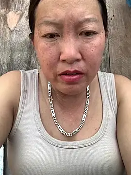 Snapshot of candy-beo chatting on May 5, 2026, 7:55 am candy-beo online show from May 5, 2026, 7:55 am