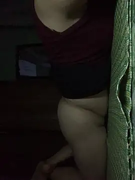   Evelyn   online show from June 25, 2026, 5:29 pm
