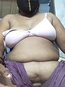 Snapshot of Desi_hot_bhabhi01 chatting on July 1, 2026, 10:10 pm Desi hot bhabhi01 online show from July 1, 2026, 10:10 pm