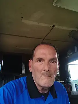 Billd3565 online show from June 18, 2026, 2:22 pm