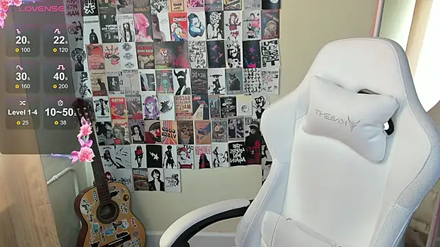 AmeliePeach online show from May 15, 2026, 1:36 am