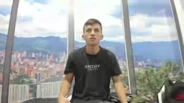 DilanAndKing online show from June 9, 2026, 1:12 pm