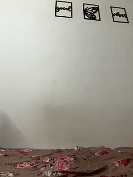 manas4fn421 online show from April 8, 2026, 9:16 pm