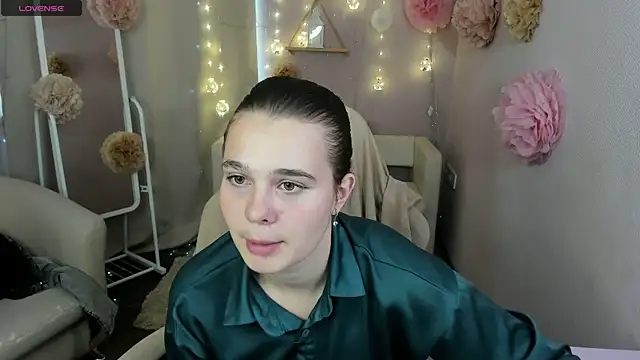 Kacey Love online show from July 23, 2026, 2:46 pm