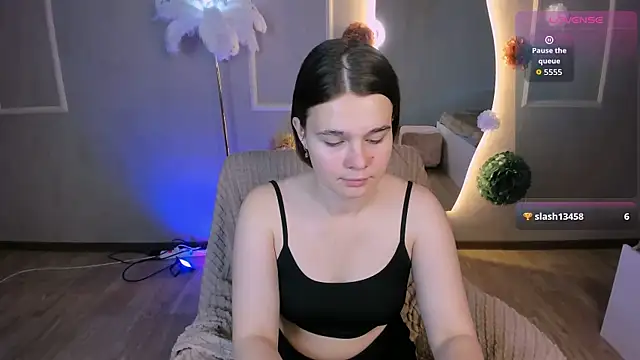 Kacey Love online show from July 17, 2026, 5:48 am