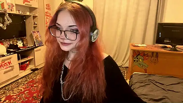 RedHeadCat online show from May 1, 2026, 9:31 pm