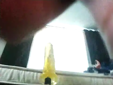 BaezYonata60179 online show from April 16, 2026, 9:26 pm