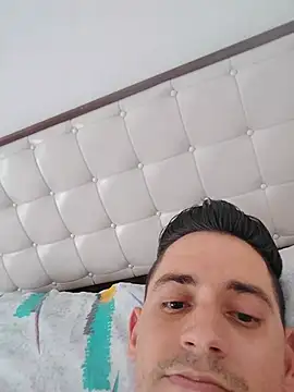 Snapshot of EdPinga12 chatting on July 21, 2026, 2:51 pm EdPinga12 online show from July 21, 2026, 2:51 pm