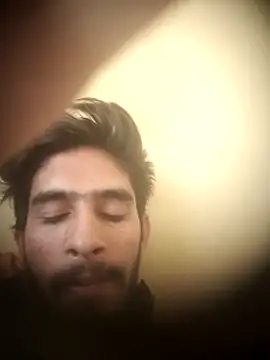 iztentacion online show from April 5, 2026, 9:38 am