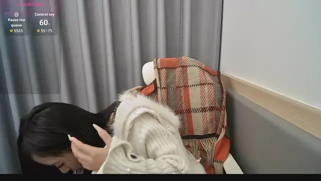 Snapshot of dd6237 chatting on April 6, 2026, 8:15 am dd6237 online show from April 6, 2026, 8:15 am