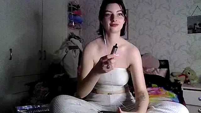 Snapshot of Chelssweetx chatting on May 23, 2026, 8:30 pm Chelssweetx online show from May 23, 2026, 8:30 pm