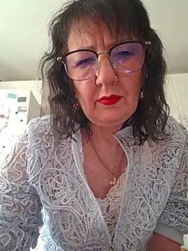 LaliaMia online show from April 19, 2026, 2:45 am