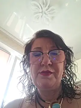 LaliaMia online show from May 18, 2026, 1:50 am
