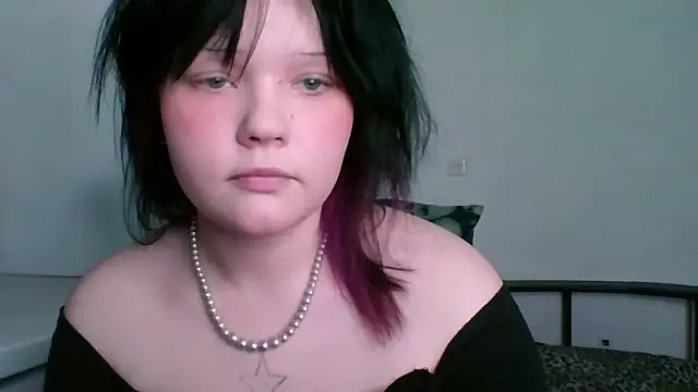 Snapshot of abbey-BAT chatting on April 8, 2026, 9:38 pm abbey-BAT online show from April 8, 2026, 9:38 pm