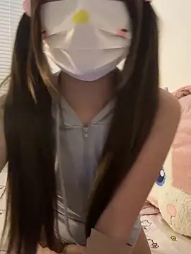 kkkiii-42 online show from April 18, 2026, 9:37 pm